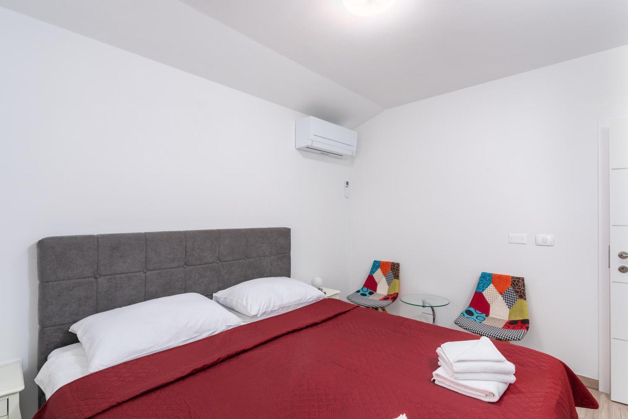 Villa Buroli With Pool, Sauna And Jacuzzi Bagian luar foto
