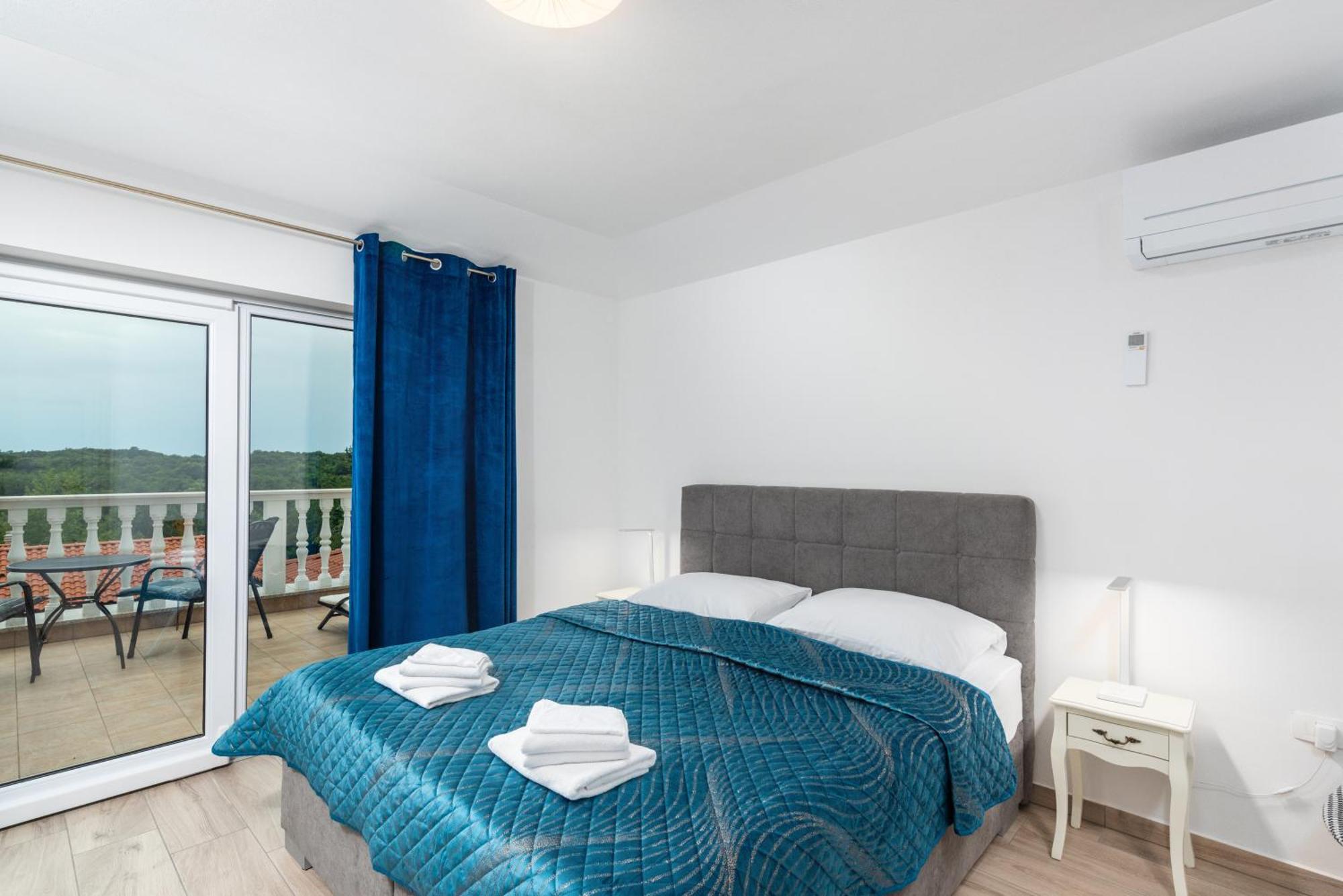 Villa Buroli With Pool, Sauna And Jacuzzi Bagian luar foto